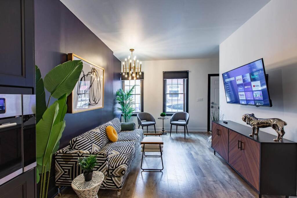 King Bed / Free Parking / Bbq / Fire Pit / Arcade Villa Pittsburgh Bagian luar foto